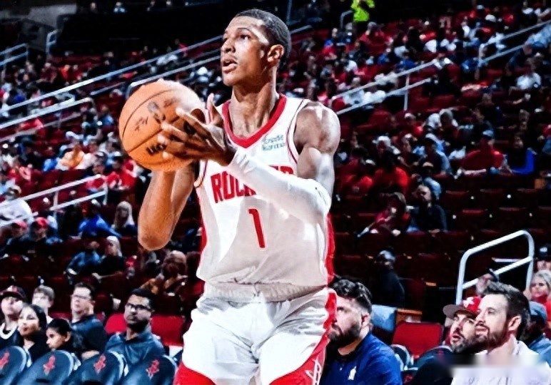 火箭勝鵜鶘！3小將轟73分，電風(fēng)扇回暖，杜蘭特18中5，亞當(dāng)斯傷退