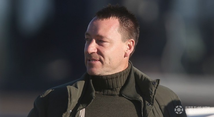 馬特-勞：特里因2012年種族歧視等新聞無法回切爾西任職